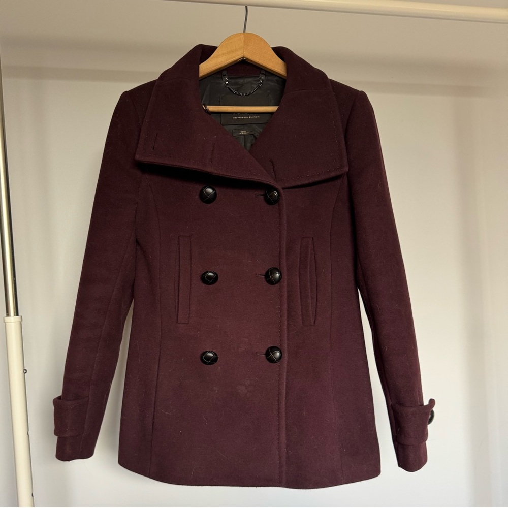 Aritzia Babton Pea Coat in Burgundy/Merlot colour.